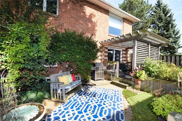 Additional property image - 20 MEADOWLANDS Blvd Unit 1