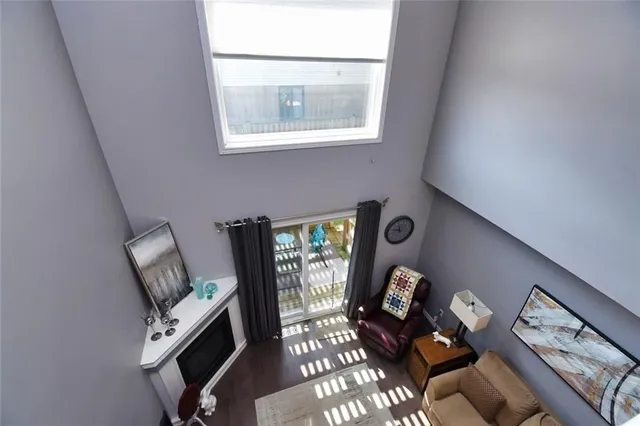 Additional property image - 20 MEADOWLANDS Blvd Unit 1