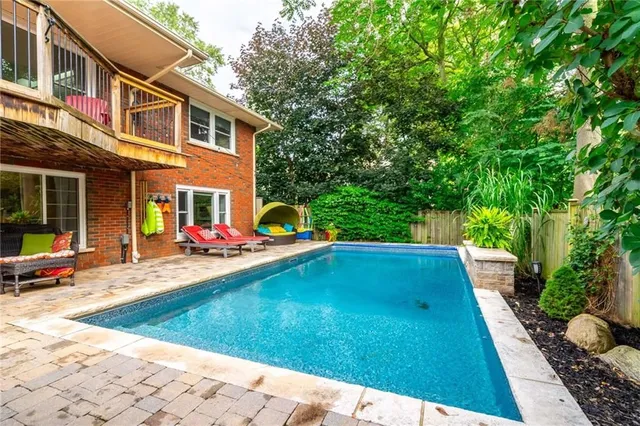 Additional property image - 702 KING Rd