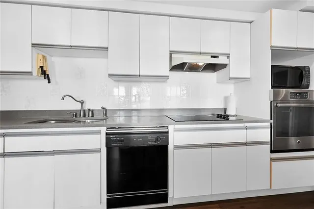 Additional property image - 99 DONN Ave Unit 605