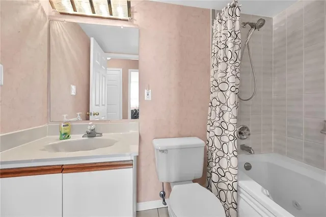 Additional property image - 99 DONN Ave Unit 605