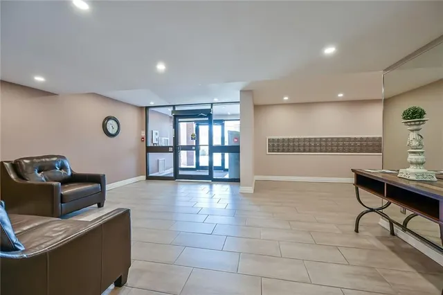 Additional property image - 99 DONN Ave Unit 605