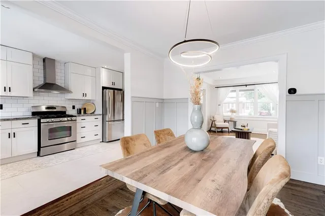 Additional property image - 248 PROVINCE St