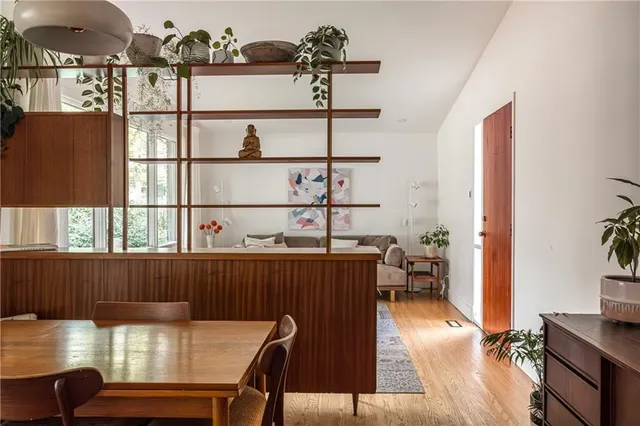 Additional property image - 135 WEST 34TH St