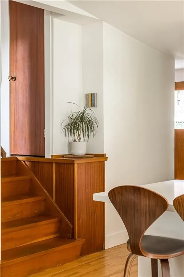 Additional property image - 135 WEST 34TH St