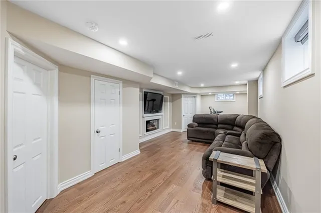 Additional property image - 46 HUGILL Way