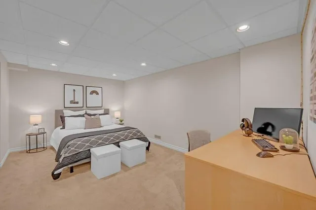 Additional property image - 2262 BONNYLYN Crt