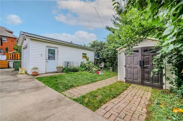 Additional property image - 1650 KING St