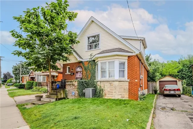 Additional property image - 1650 KING St