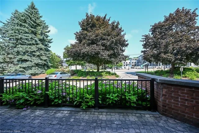 Additional property image - 150 WILSON St Unit 112