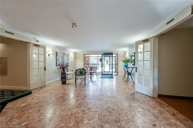 Additional property image - 150 WILSON St Unit 112