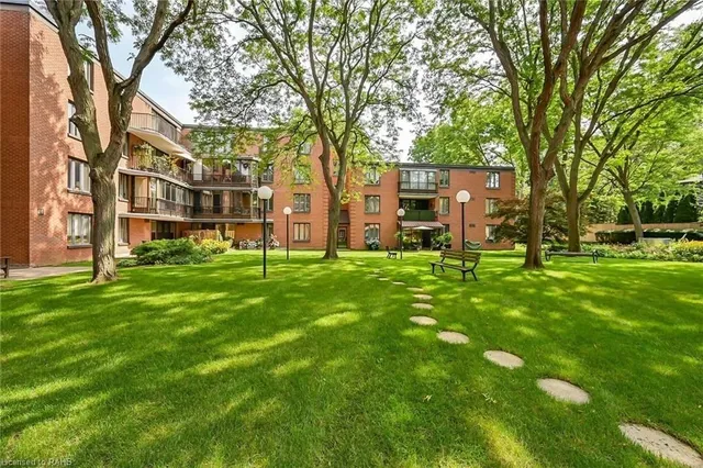 Additional property image - 150 WILSON St Unit 112