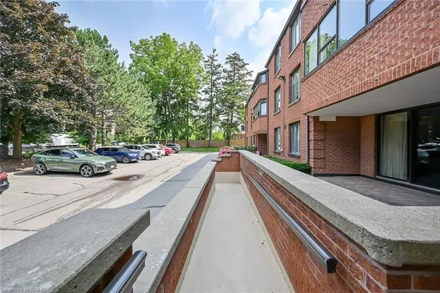 Additional property image - 150 WILSON St Unit 112