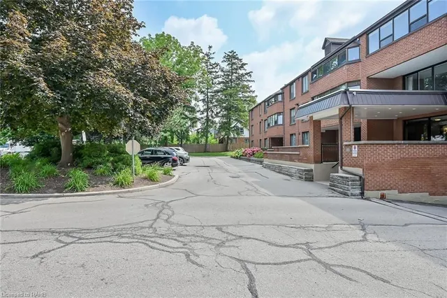 Additional property image - 150 WILSON St Unit 112