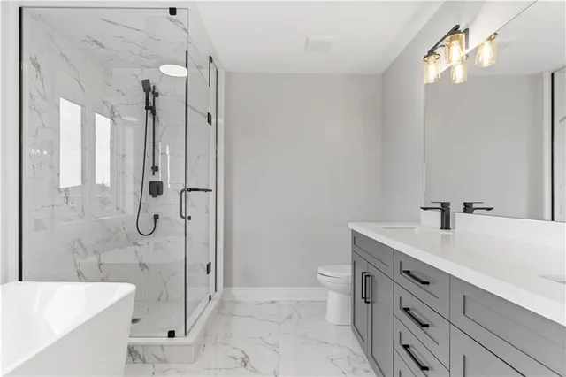 Additional property image - 33 HAMPSHIRE Pl