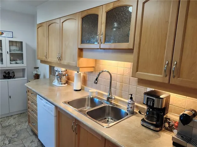 Additional property image - 1415 GHENT Ave Unit 905