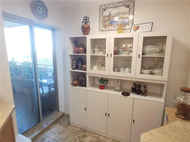Additional property image - 1415 GHENT Ave Unit 905