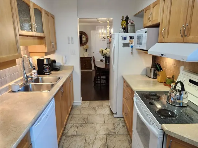 Additional property image - 1415 GHENT Ave Unit 905