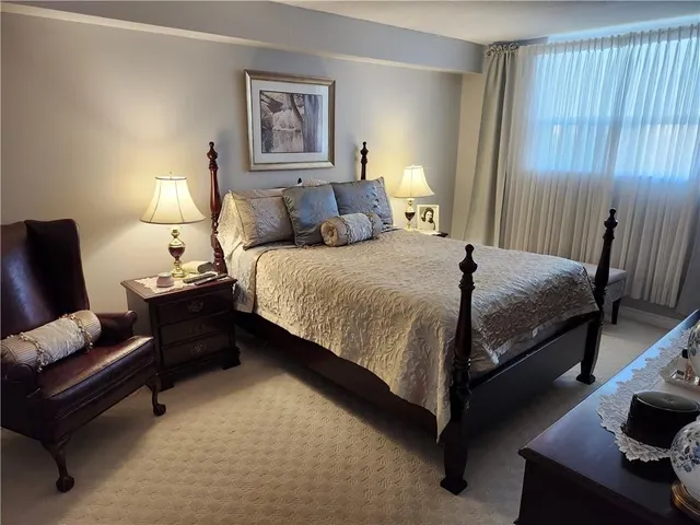 Additional property image - 1415 GHENT Ave Unit 905