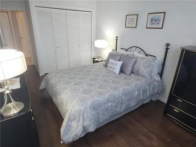 Additional property image - 1415 GHENT Ave Unit 905
