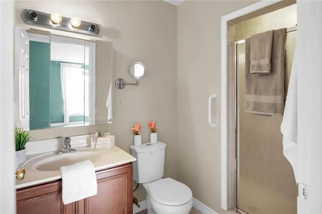 Additional property image - 3000 CREEKSIDE Dr Unit 807