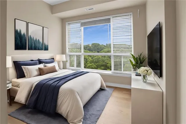 Additional property image - 3000 CREEKSIDE Dr Unit 807