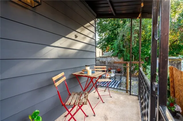 Additional property image - 170 RAY St