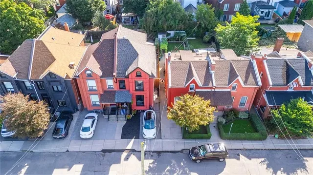 Additional property image - 170 RAY St