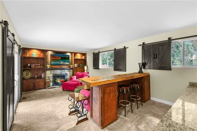 Additional property image - 711 RIDGE Rd