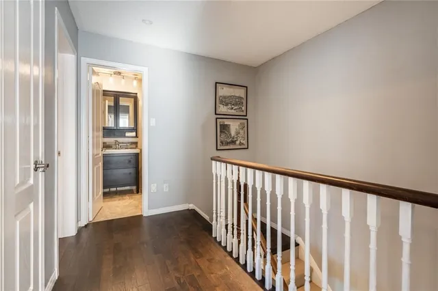 Additional property image - 117 LAURENDALE Ave