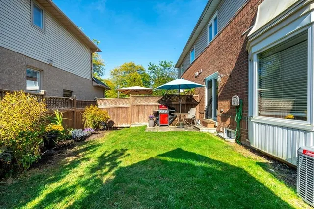 Additional property image - 117 LAURENDALE Ave
