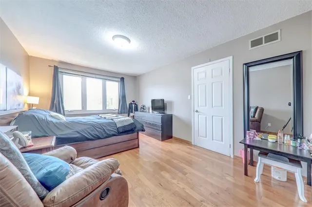 Additional property image - 31 VEGA Cres
