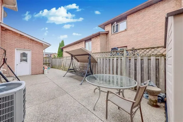 Additional property image - 31 VEGA Cres