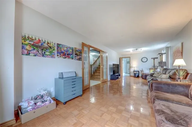 Additional property image - 31 VEGA Cres