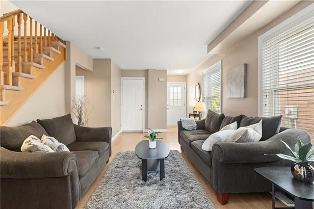 Additional property image - 20 SLATER Crt