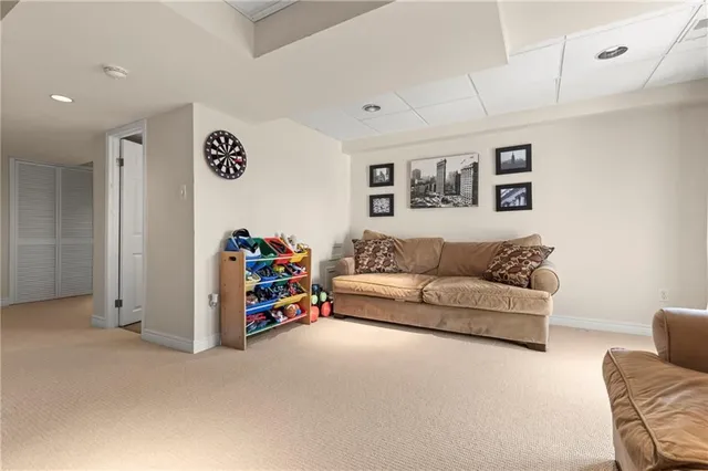 Additional property image - 20 SLATER Crt