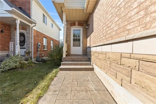 Additional property image - 20 SLATER Crt