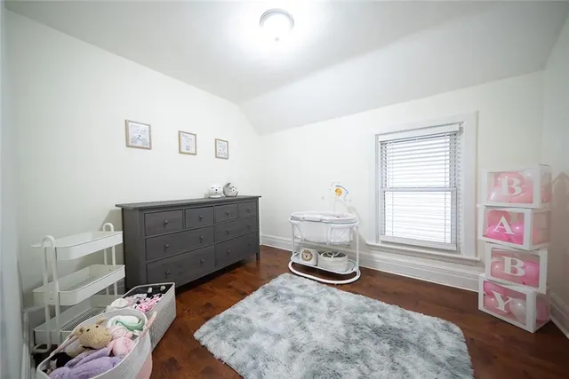 Additional property image - 125 CAVELL Ave