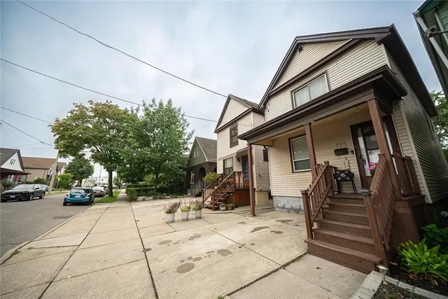 Additional property image - 125 CAVELL Ave