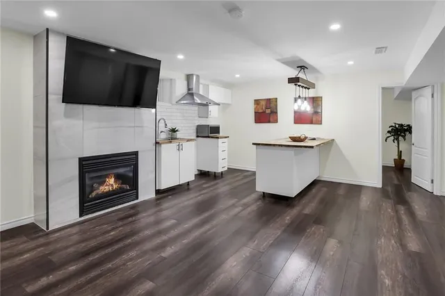 Additional property image - 183 CHAMBERS Dr