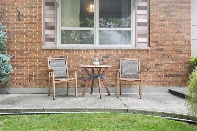Additional property image - 3 BYWOOD Cres