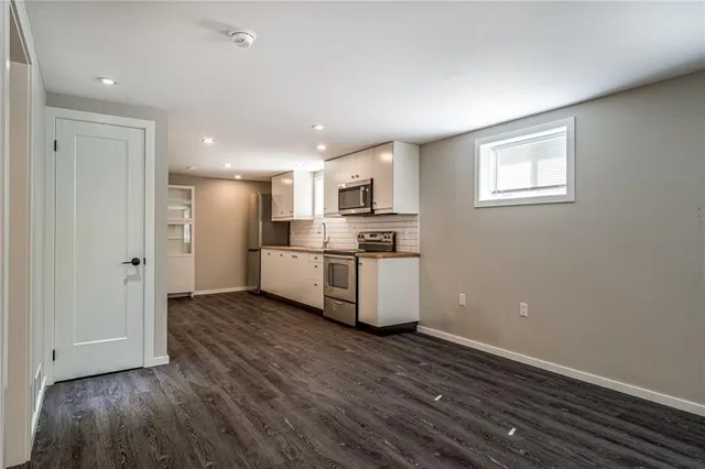 Additional property image - 125 BREADALBANE St