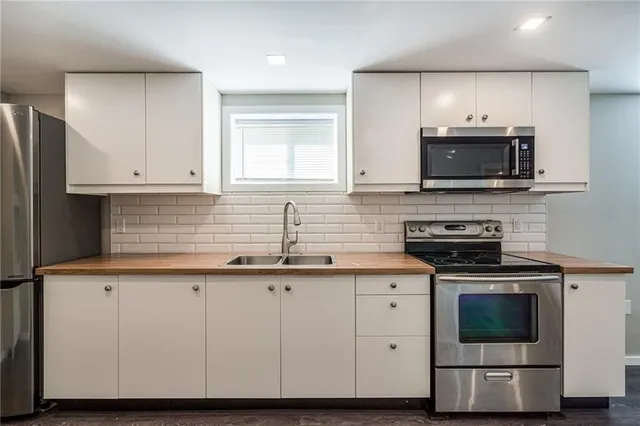Additional property image - 125 BREADALBANE St