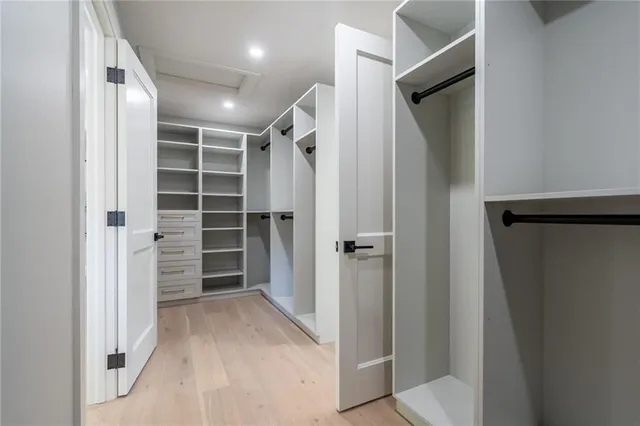 Additional property image - 262 ROBINA Rd