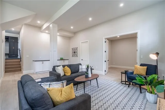 Additional property image - 262 ROBINA Rd