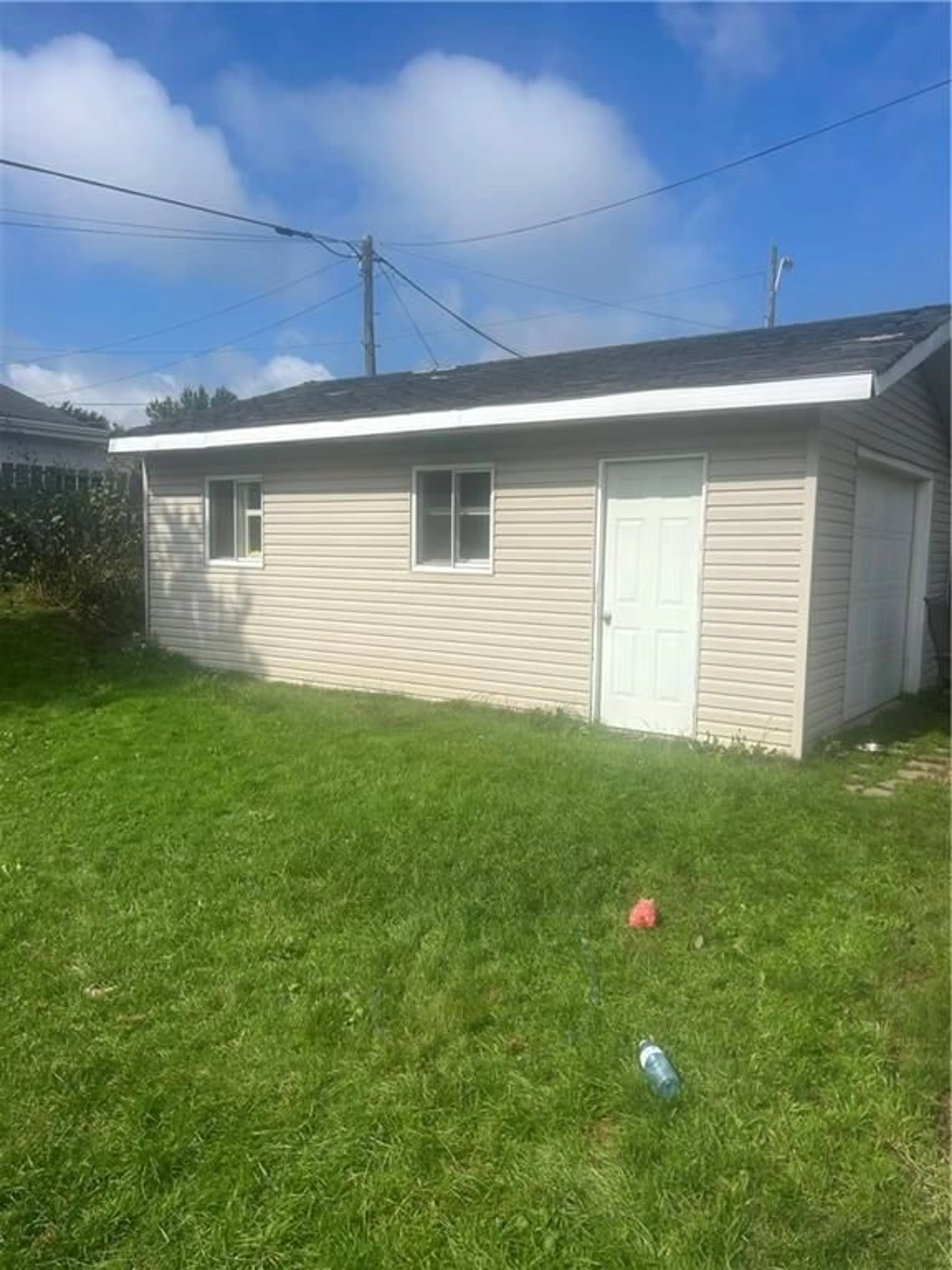 Shed for 86 SHADYSIDE Ave, Hamilton Ontario L8V 3E5