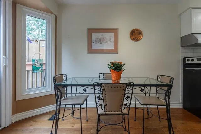 Additional property image - 30 OSLER Dr Unit 6