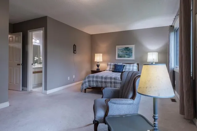 Additional property image - 30 OSLER Dr Unit 6
