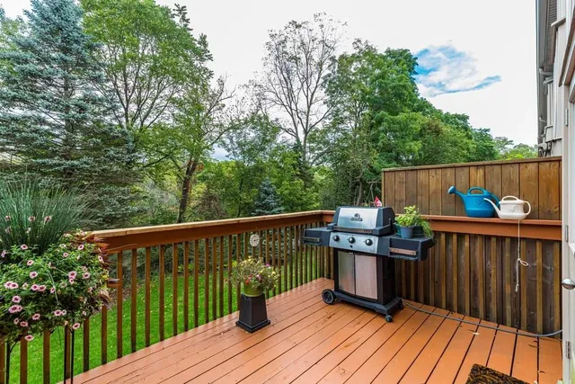 Additional property image - 30 OSLER Dr Unit 6