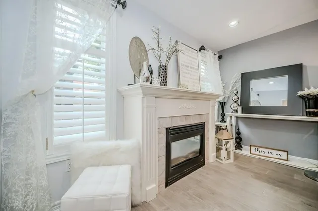 Additional property image - 260 CHESLEY St